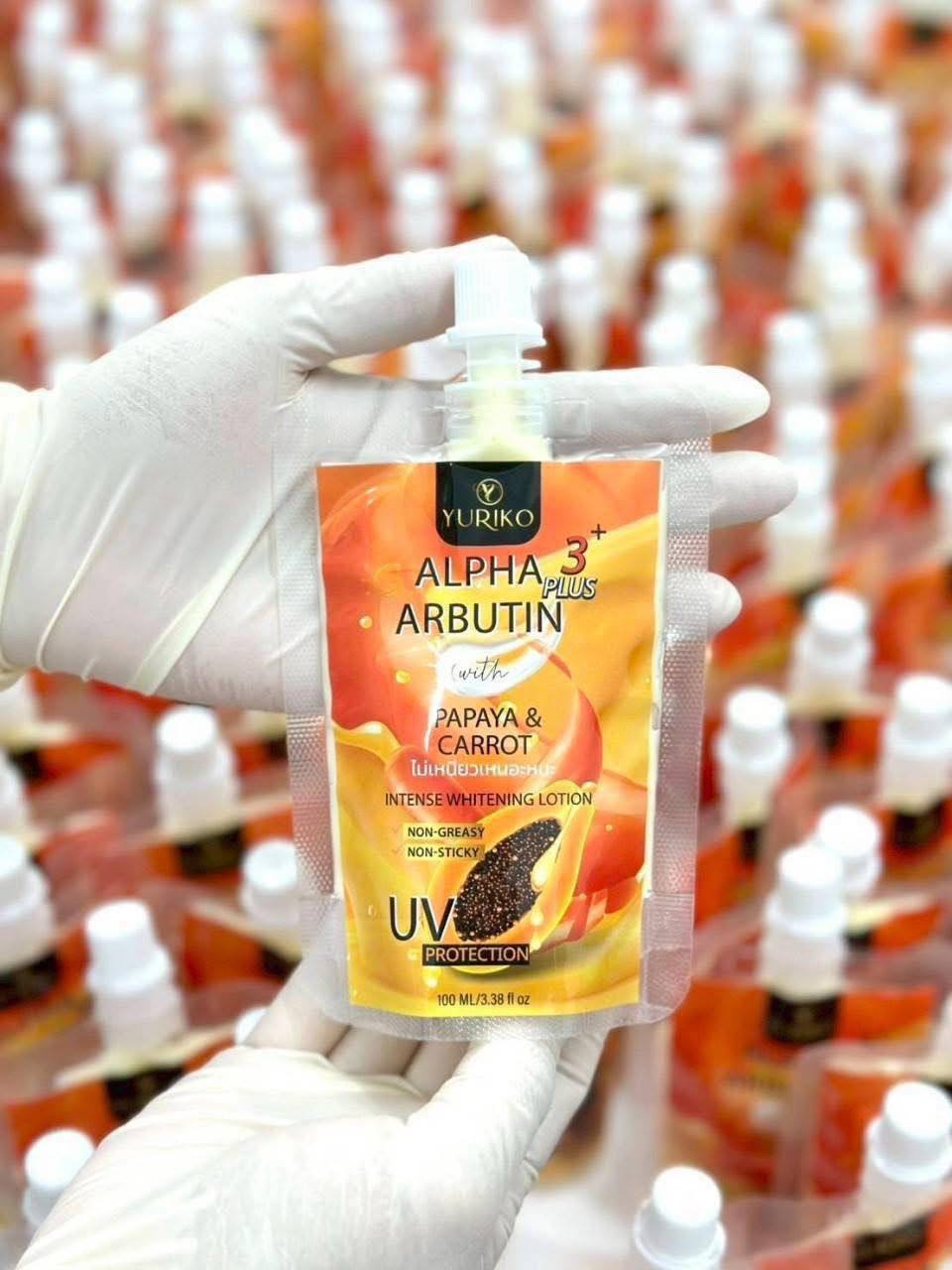 YURIKO ALPHA ARBUTIN 3 PLUS+ WITH PAPAYA & CARROT BODY LOTION  Intense Whitening Body Lotion with UV Protection